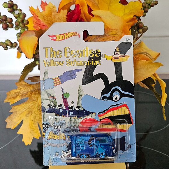 Hot Wheels The Beatles Yellow Submarine Kool Kombi 1:64 Diecast - Picture 1 of 8